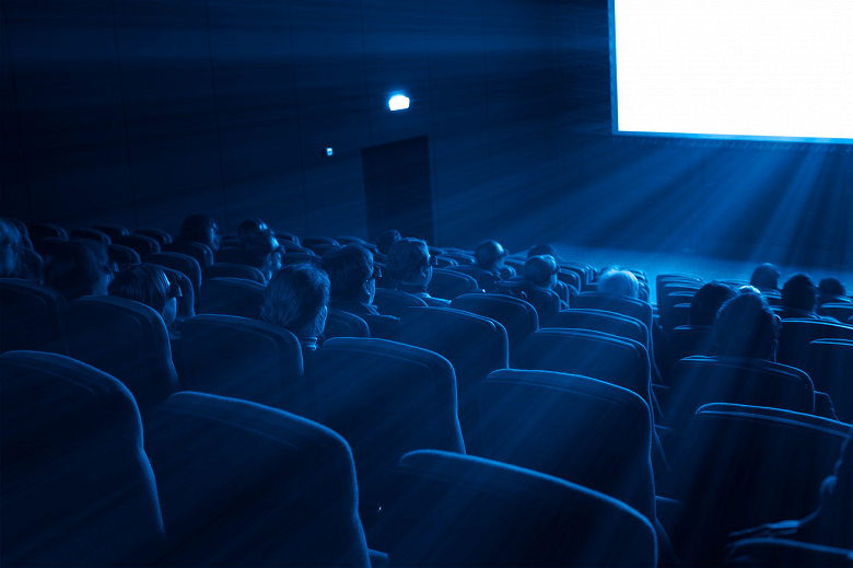 Массовое закрытие кинотеатров в России: правительство отказало им в поддержке