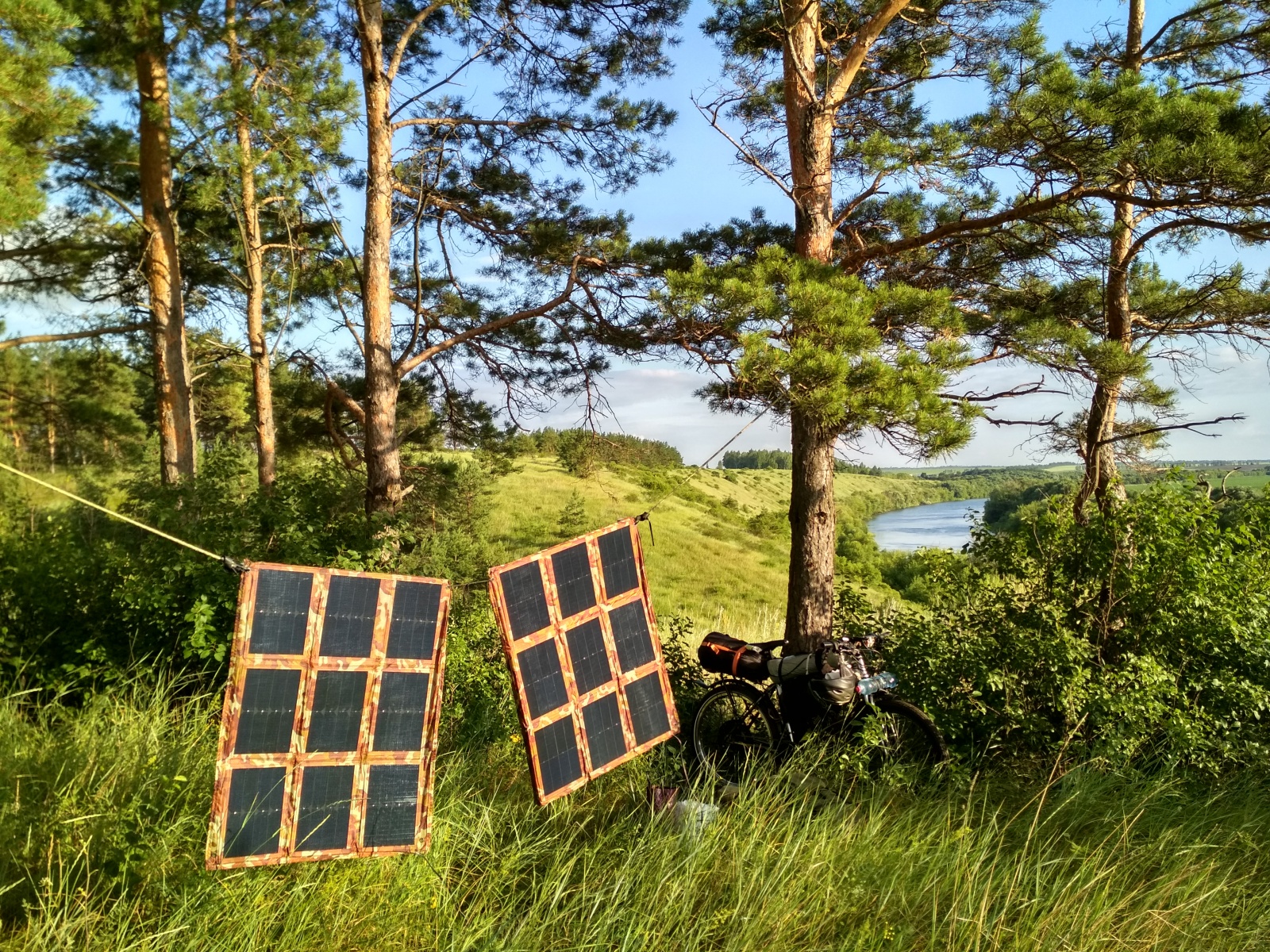 Едем на солнечной энергии. Солнечное зарядное устройство для электровелосипеда. Часть 1 - 2 Едем на солнечной энергии. Солнечное зарядное устройство для электровелосипеда. Часть 1 - 2