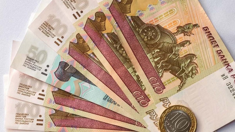 Модернизированную 100-рублевую банкноту покажут 30 июня