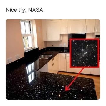 «Хорошая попытка, NASA», — Илон Маск потроллил NASA за первую фотографию с космического телескопа «Джеймс Уэбб»