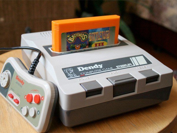 Россияне переключаются с PlayStation и Xbox на Sega и Dendy. Спрос на ретроконсоли в России в апреле &ndash; июне вырос на 13%