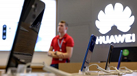 Так вернулась или нет? Huawei начала избавляться от российских внештатных сотрудников - 1