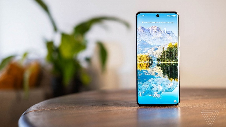 Honor по &laquo;очевидным причинам&raquo; вывозит всех сотрудников из Индии