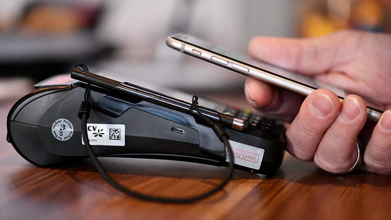 Российские банки внедряют оплату смартфоном с картами Union Pay - 1 Российские банки внедряют оплату смартфоном с картами Union Pay