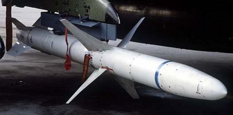 К РСЗО HIMARS добавились еще и HARM — противорадиолокационные ракеты, которые США поставляют Украине