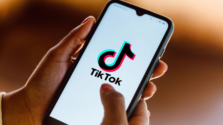Похоже, TikTok может отслеживать поведение пользователей в своём приложении, в том числе на других сайтах