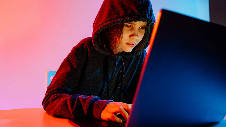«Известия»: подростки всё чаще совершают киберпреступления