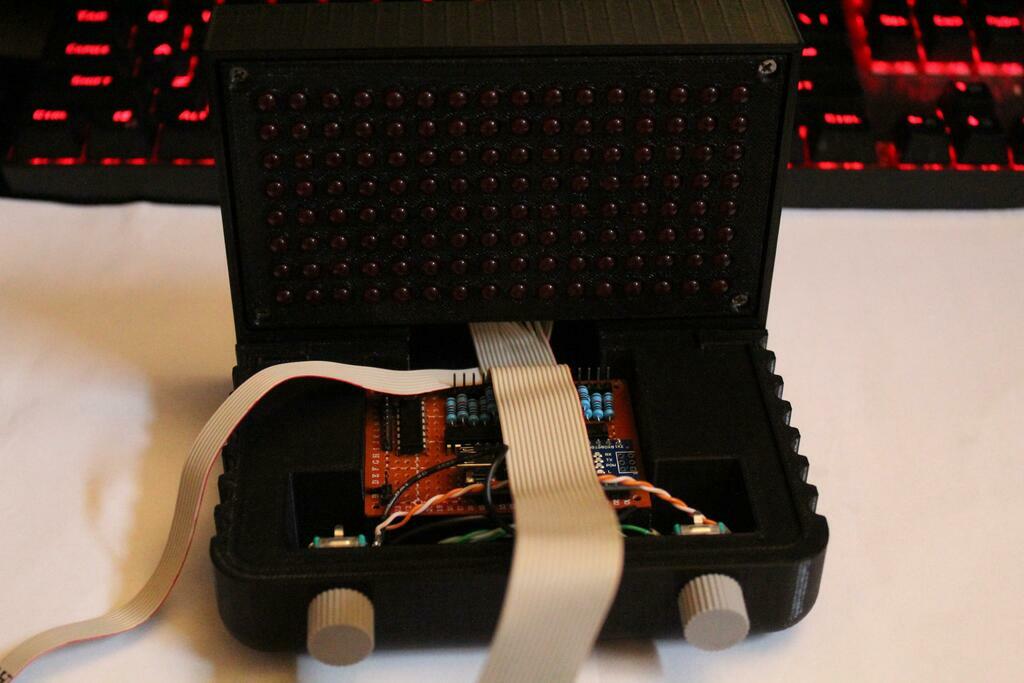 Светодиодная консоль для игры в Pong - 33 Светодиодная консоль для игры в Pong - 33