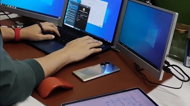 Одна из самых лёгких &laquo;лопат&raquo;, да ещё и с ультратонкой рамкой вокруг экрана. Realme 10 Pro+ засветился на фотографиях