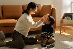 Измерение температуры, снятие ЭКГ, мониторинг ЧСС — и никаких поликлиник. Oppo представила OHealth H1 для биомониторинга на дому - 4 Измерение температуры, снятие ЭКГ, мониторинг ЧСС — и никаких поликлиник. Oppo представила OHealth H1 для биомониторинга на дому