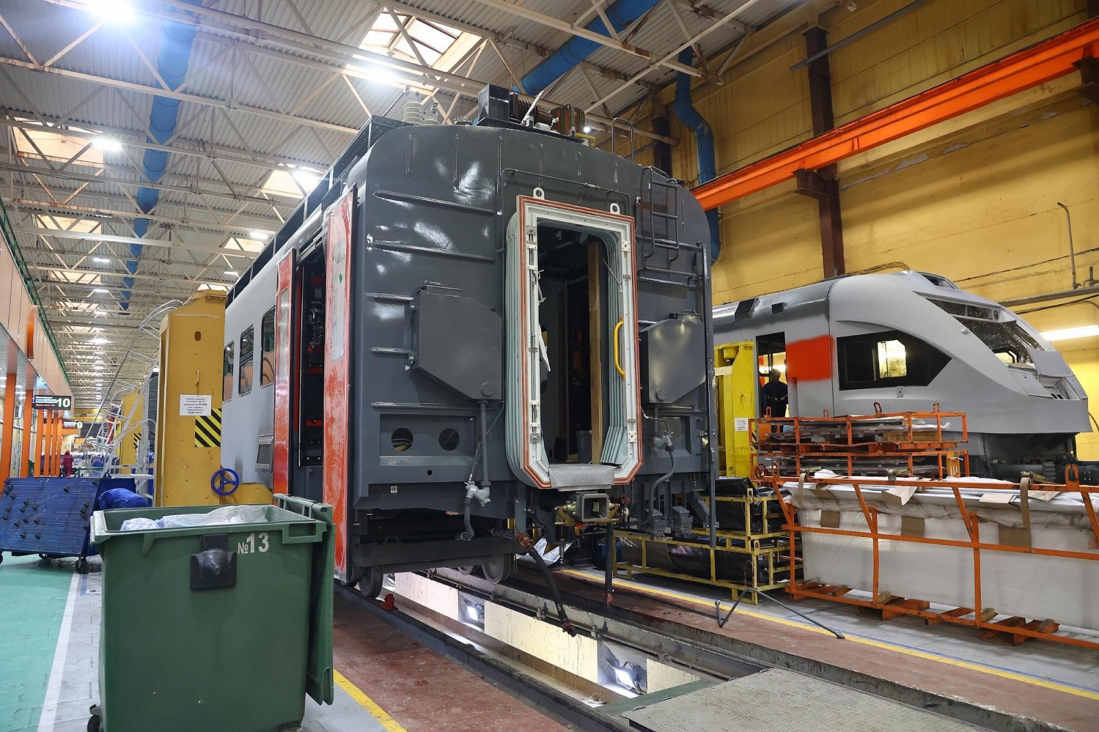 Что сделали с новой электричкой: ЭП2ДМ, на чём вы поедете в пригородах - 27