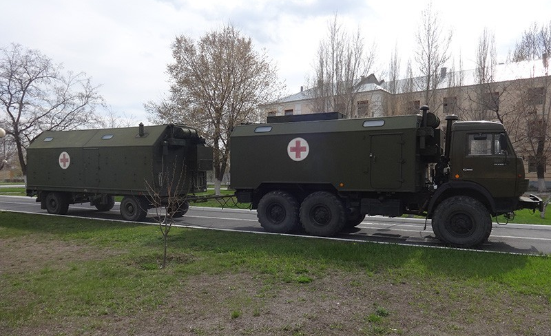 Лечение пульпита в тайге, пломба из пчелиного забруса, бормашинка в космосе — экстренная карательная стоматология - 5