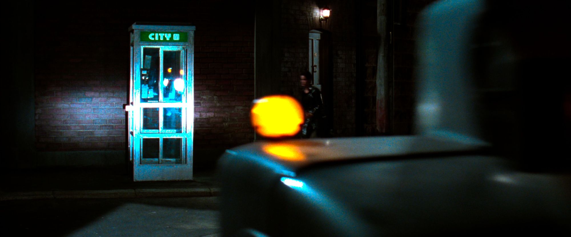 Ретротехнологии в фильме «Матрица» - 4 Ретротехнологии в фильме «Матрица» - 4