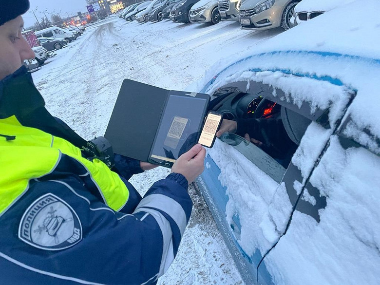 &laquo;Госуслугами Авто&raquo; с электронными водительскими правами пользуются уже более 2,5 млн водителей
