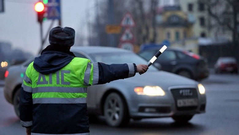 Во «ВКонтакте» теперь можно оплачивать штрафы ГИБДД и получать уведомления от «Госуслуг»