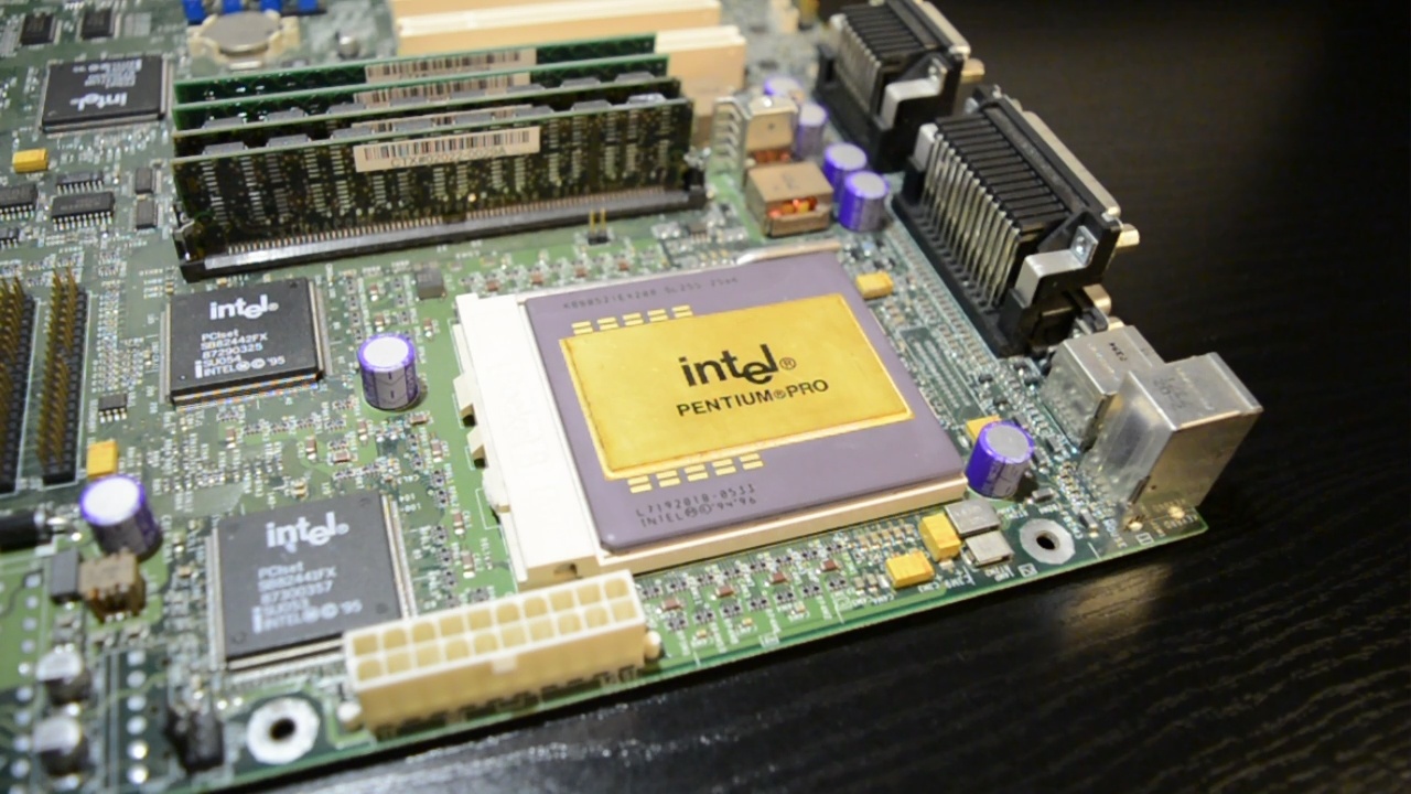 Pentium Pro для дома. Профессионал на удалёнке - 19