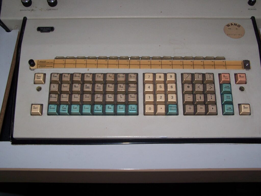 Удивительные беспроцессорные «текстовые» компьютеры Wang 2200 — мечта писателя конца 70-х - 6
