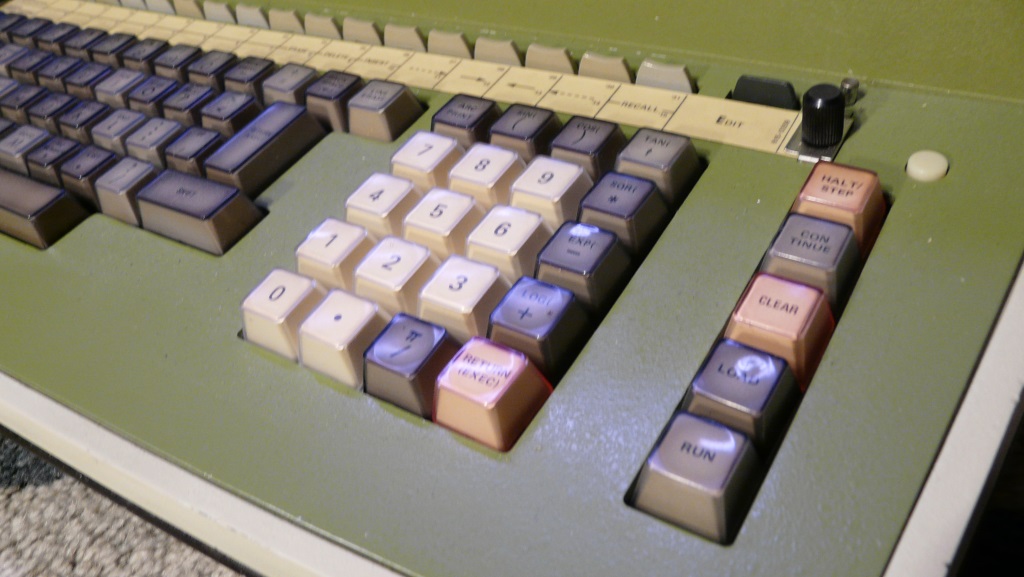 Удивительные беспроцессорные «текстовые» компьютеры Wang 2200 — мечта писателя конца 70-х - 7 Удивительные беспроцессорные «текстовые» компьютеры Wang 2200 — мечта писателя конца 70-х - 7