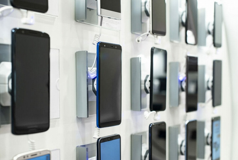 США запретили экспорт в Россию и Белоруссию смартфонов дороже 300 долларов. Под запрет также попали принтеры, кондиционеры и телевизоры - 1 США запретили экспорт в Россию и Белоруссию смартфонов дороже 300 долларов. Под запрет также попали принтеры, кондиционеры и телевизоры