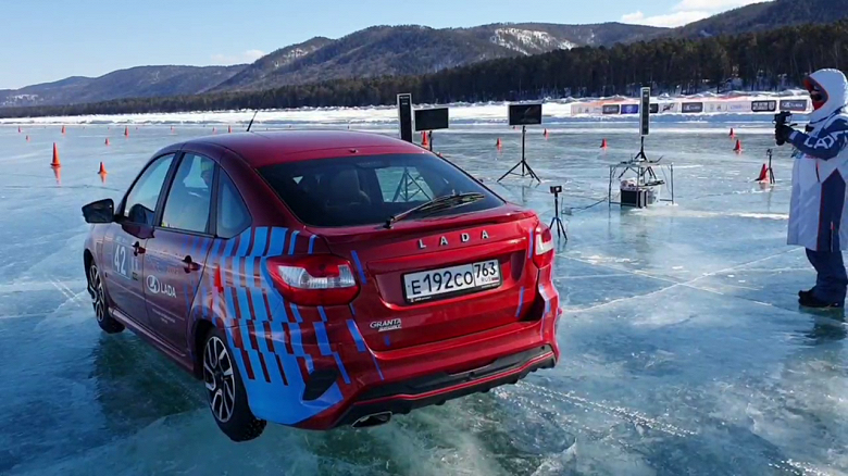 &laquo;Злая внешность&raquo;, дисковые тормоза на всех колесах, более мощный мотор. Подробности о Lada Granta Sport