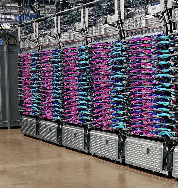 Суперкомпьютер Google для обучения ИИ быстрее аналогичного решения на GPU Nvidia. Так утверждает сама Google