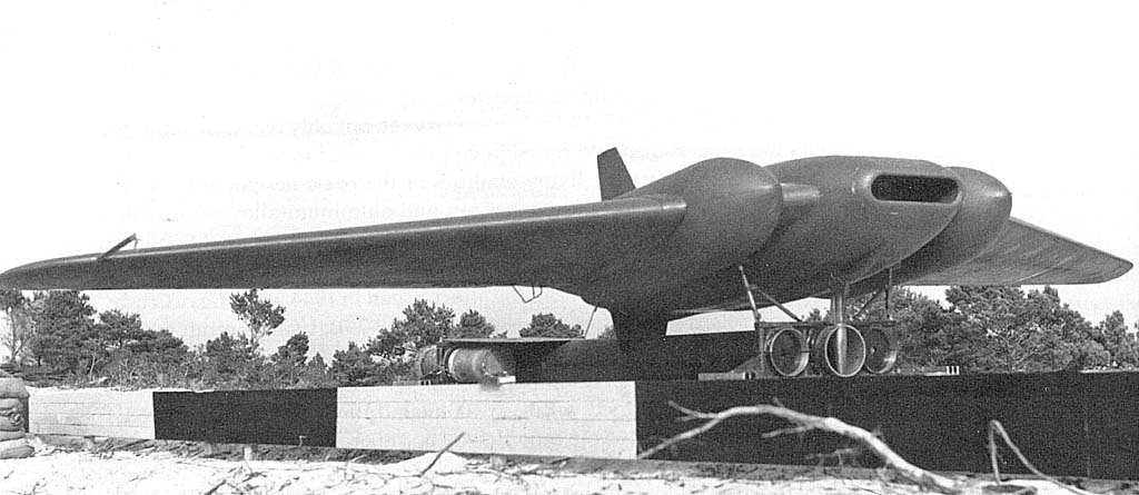 JB-1A на стартовом треке
