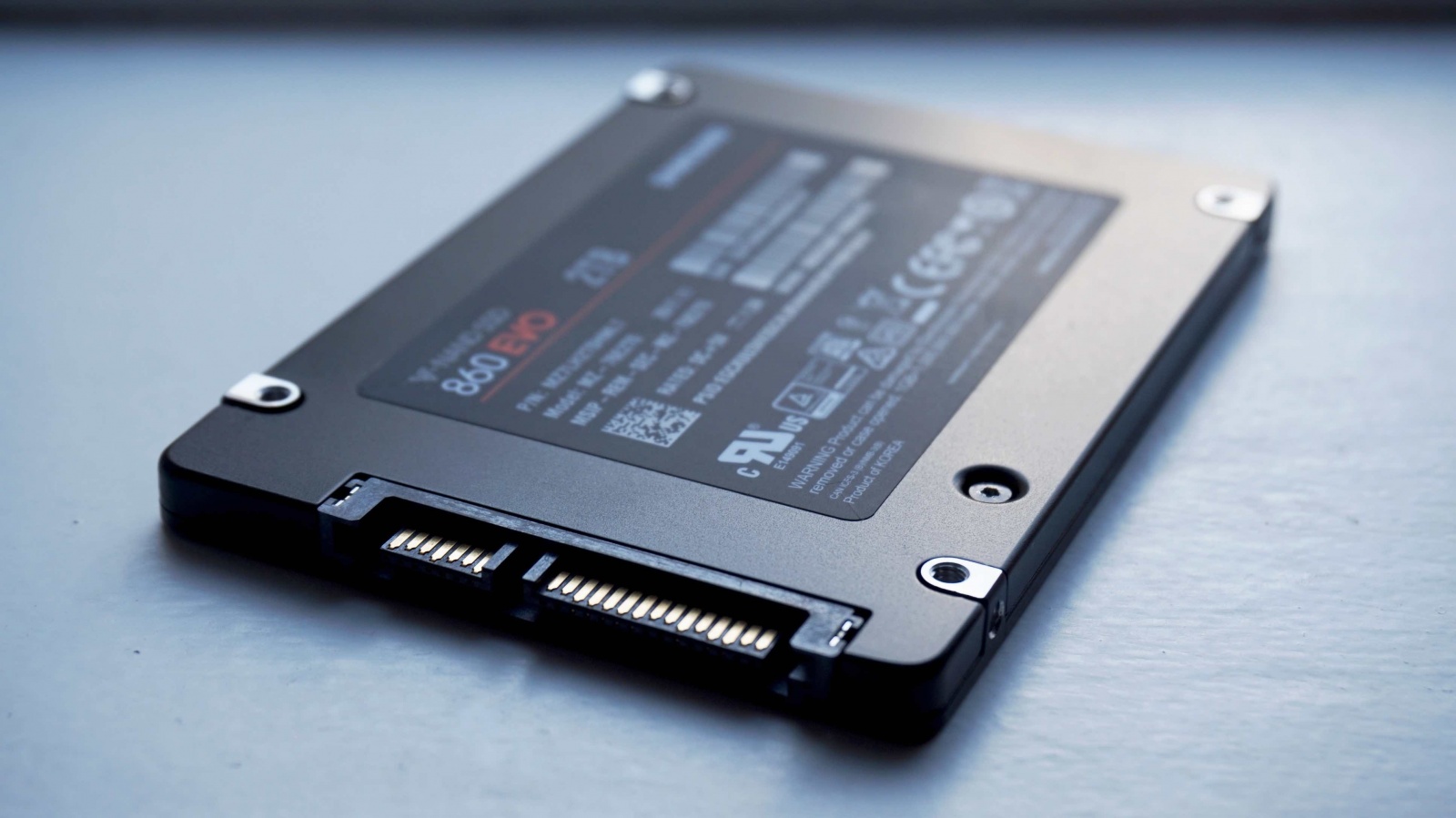 Что надёжнее, SSD или HDD? Холивар продолжается… - 1