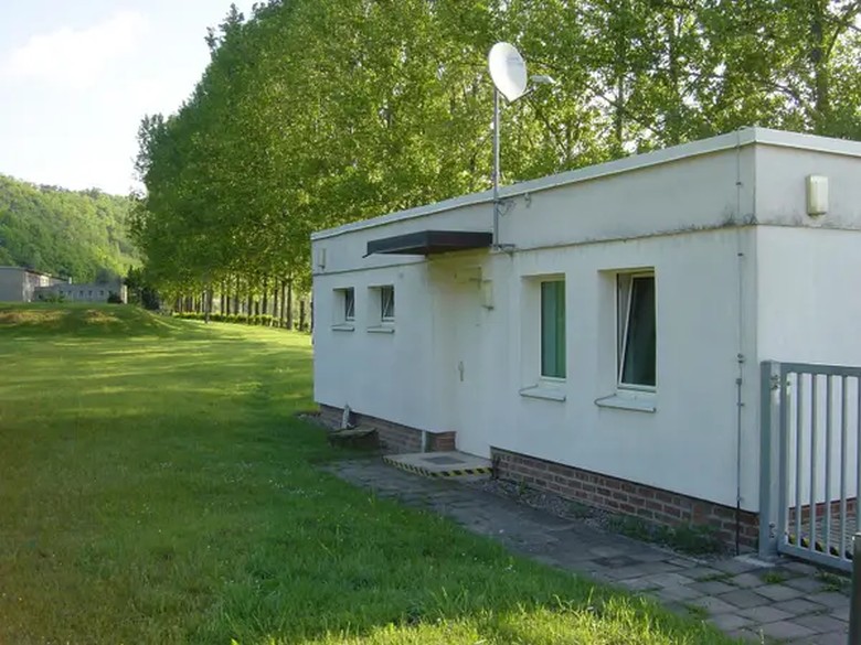 Бункер на случай Апокалипсиса. Как будут выживать богатейшие - 14 Бункер на случай Апокалипсиса. Как будут выживать богатейшие - 14