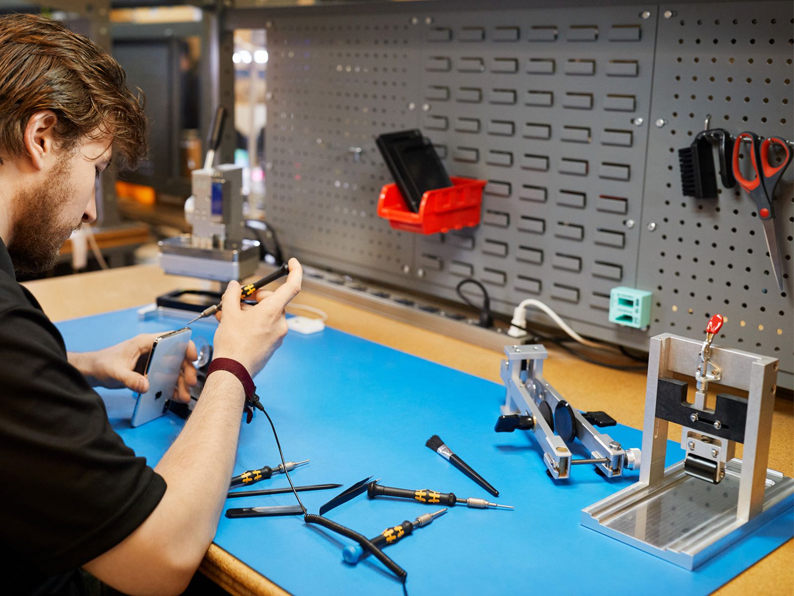 Право на ремонт шагает по миру: Microsoft, Samsung, Apple, Motorola, далее — везде - 8 image