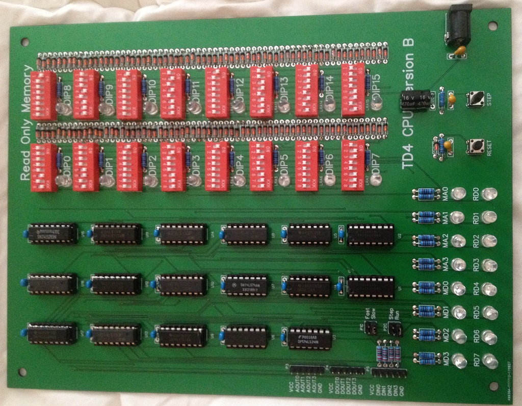 Действующий процессор на 13 микросхемах стандартной логики - 4