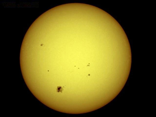 10 000 дней солнечной и гелиосферной обсерватории (SOHO), о Солнце, нужна ли дата-центрам защита от солнечных бурь? - 6