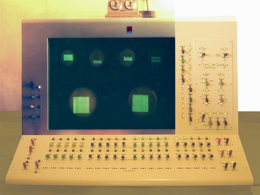 Радиоприёмник на микросхеме от авторов первого в мире серийного компьютера - 16