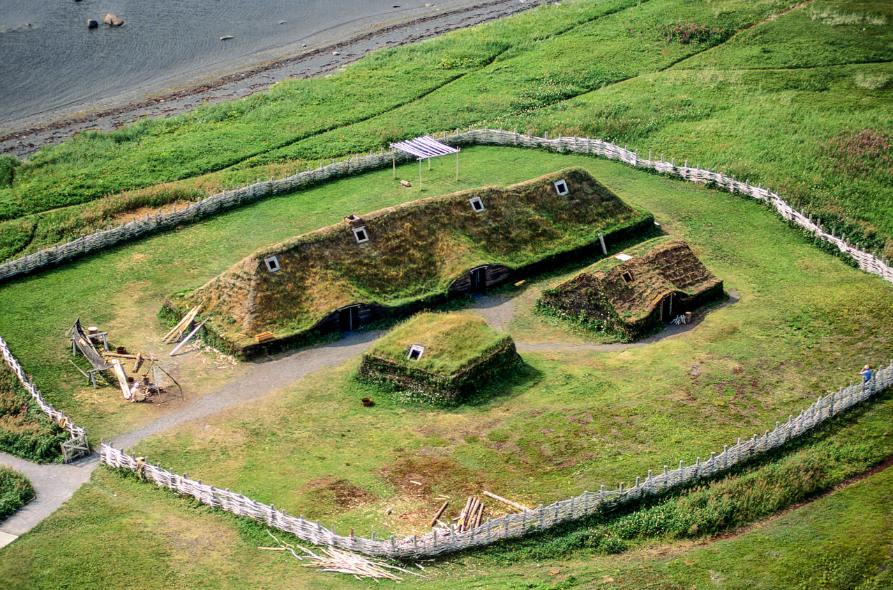Современная реконструкция зданий викингов в Ньюфаундленде