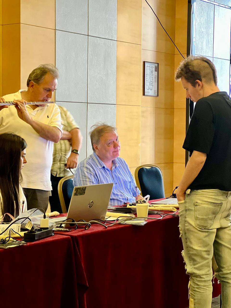 Распознавание звука флейты с помощью FPGA платы на семинаре LaLambda в Грузии