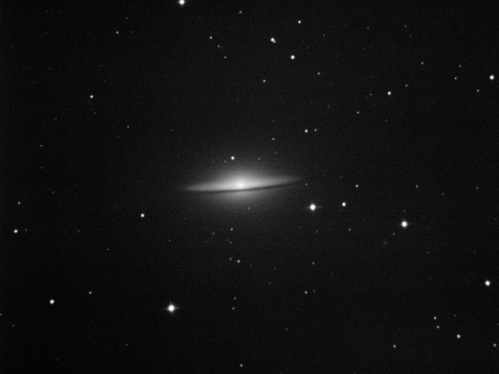 Галактика Сомбреро, сделано с помощью телескопа «Синтез».