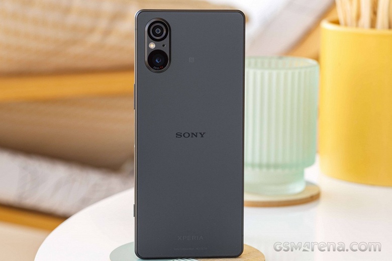 Представлен компактный субфлагман Sony Xperia 5 V