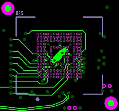 Реперные точки рядом с BGA.