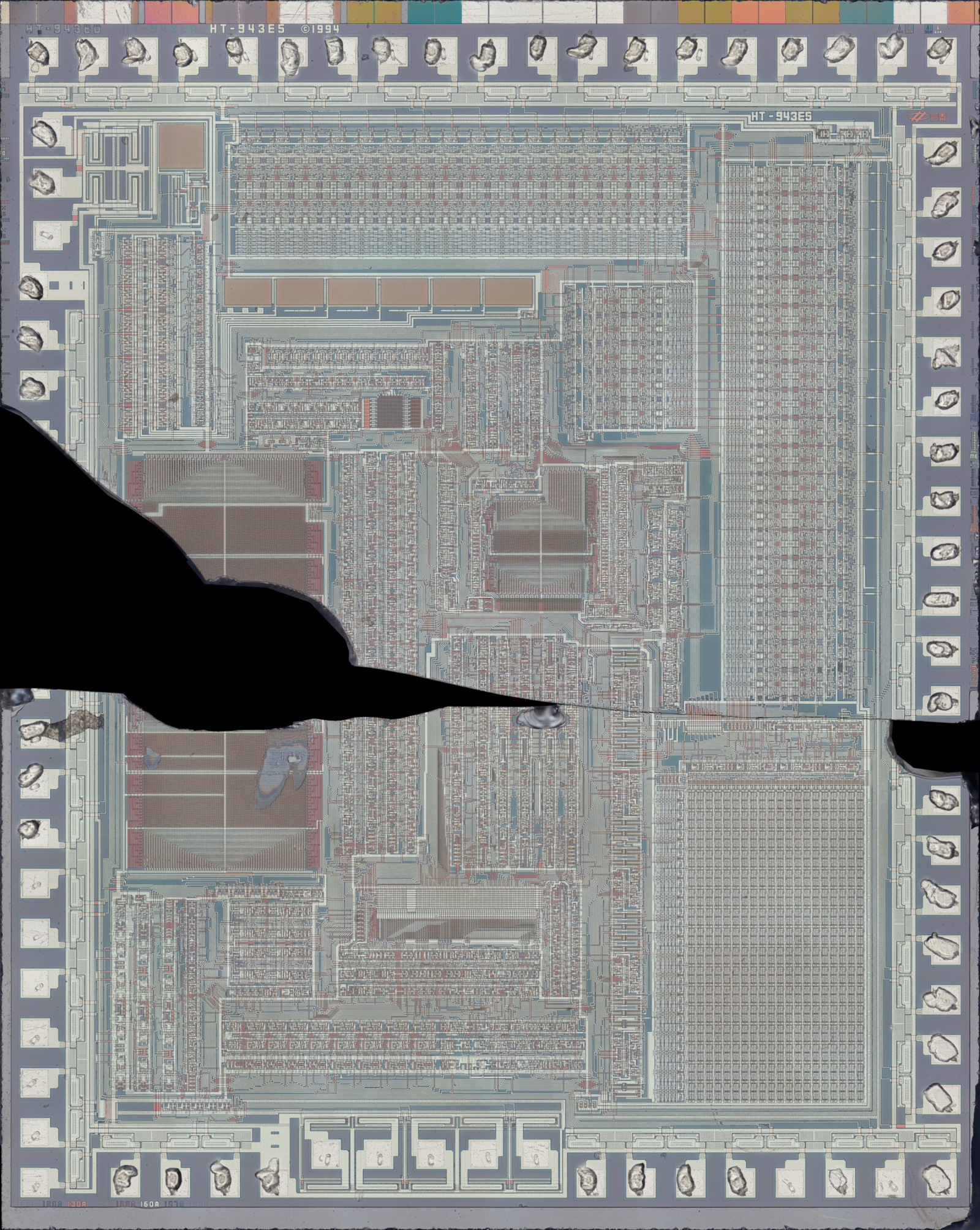 Die-фотография микроконтроллера Brick Game 8 in 1 E-88