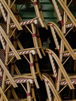 &laquo;Съемка на iPhone &mdash; это как будто у меня есть третья рука&raquo;. В Париже проходит выставка фотографий, сделанных исключительно на iPhone 15 Pro Max