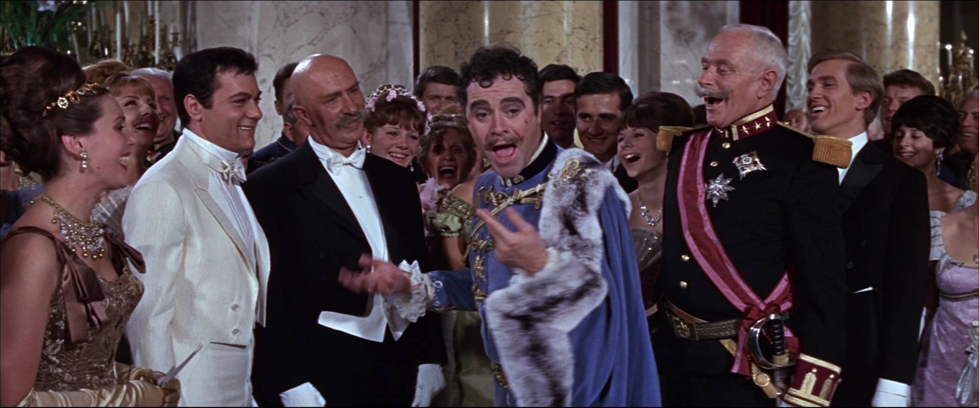 Царьпанк с привкусом клюквы: как стереотипы о дореволюционной России стали отдельным жанром? - 12 Царьпанк с привкусом клюквы: как стереотипы о дореволюционной России стали отдельным жанром? - 12