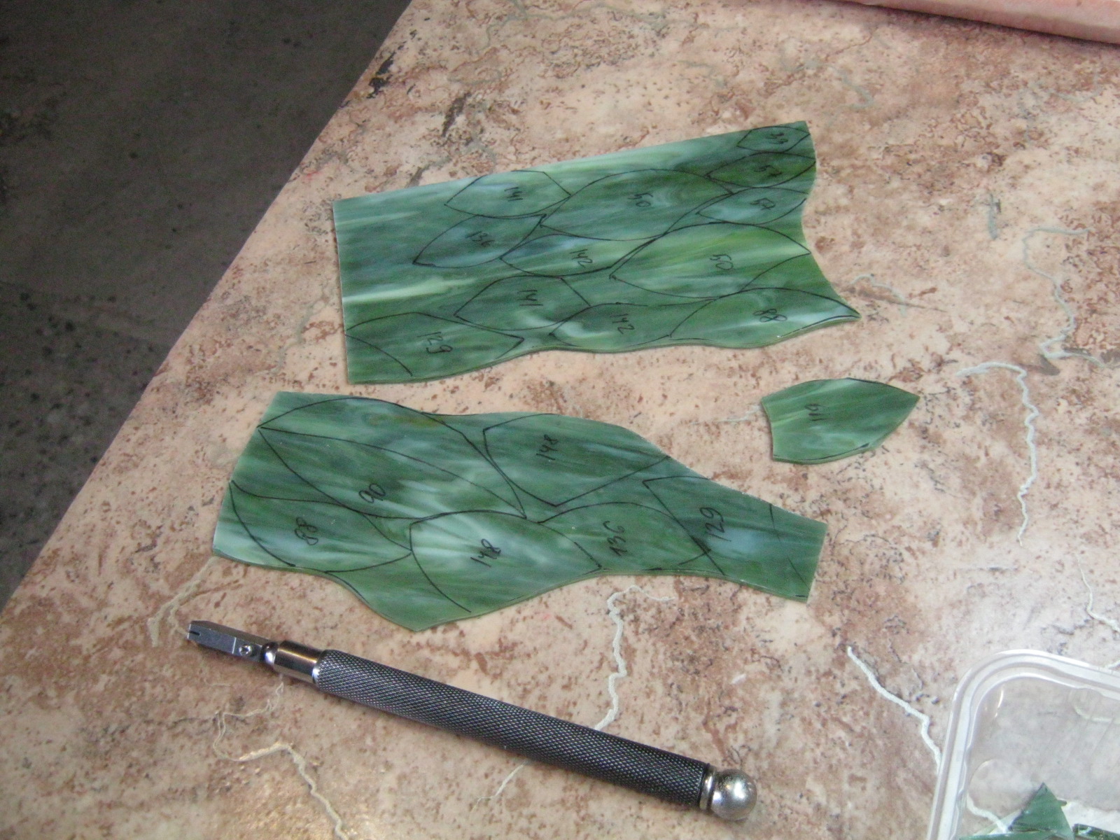 Ручная работа со стеклом. Соединение деталей в плоские и объёмные конструкции - 10 Ручная работа со стеклом. Соединение деталей в плоские и объёмные конструкции - 10