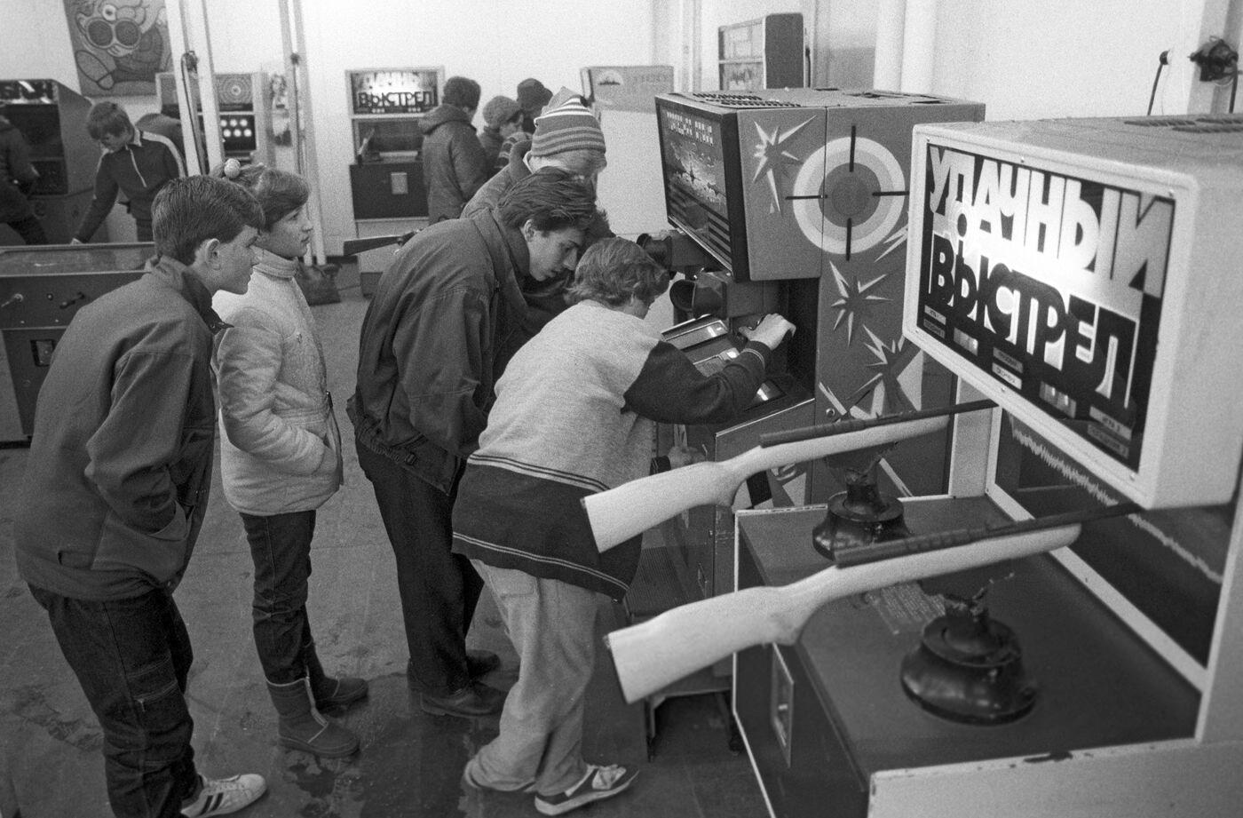 Советские игровые автоматы — ностальгический гейминг с запахом резины. Часть 1: как родился «Морской бой»? - 19