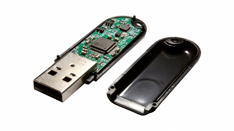 Ovrdrive USB — флешка для фанатов безопасности, которая имеет подготовленную функцию физического самоуничтожения