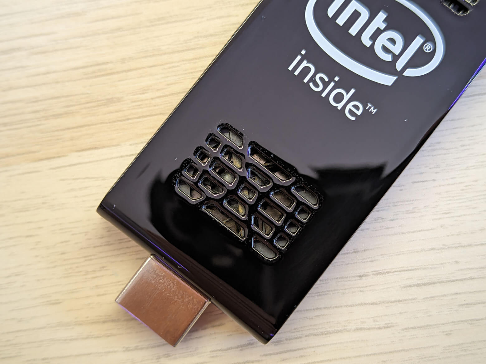 Идеальный компьютер, который мы потеряли: ретроспектива на Intel Compute Stick первого поколения - 10