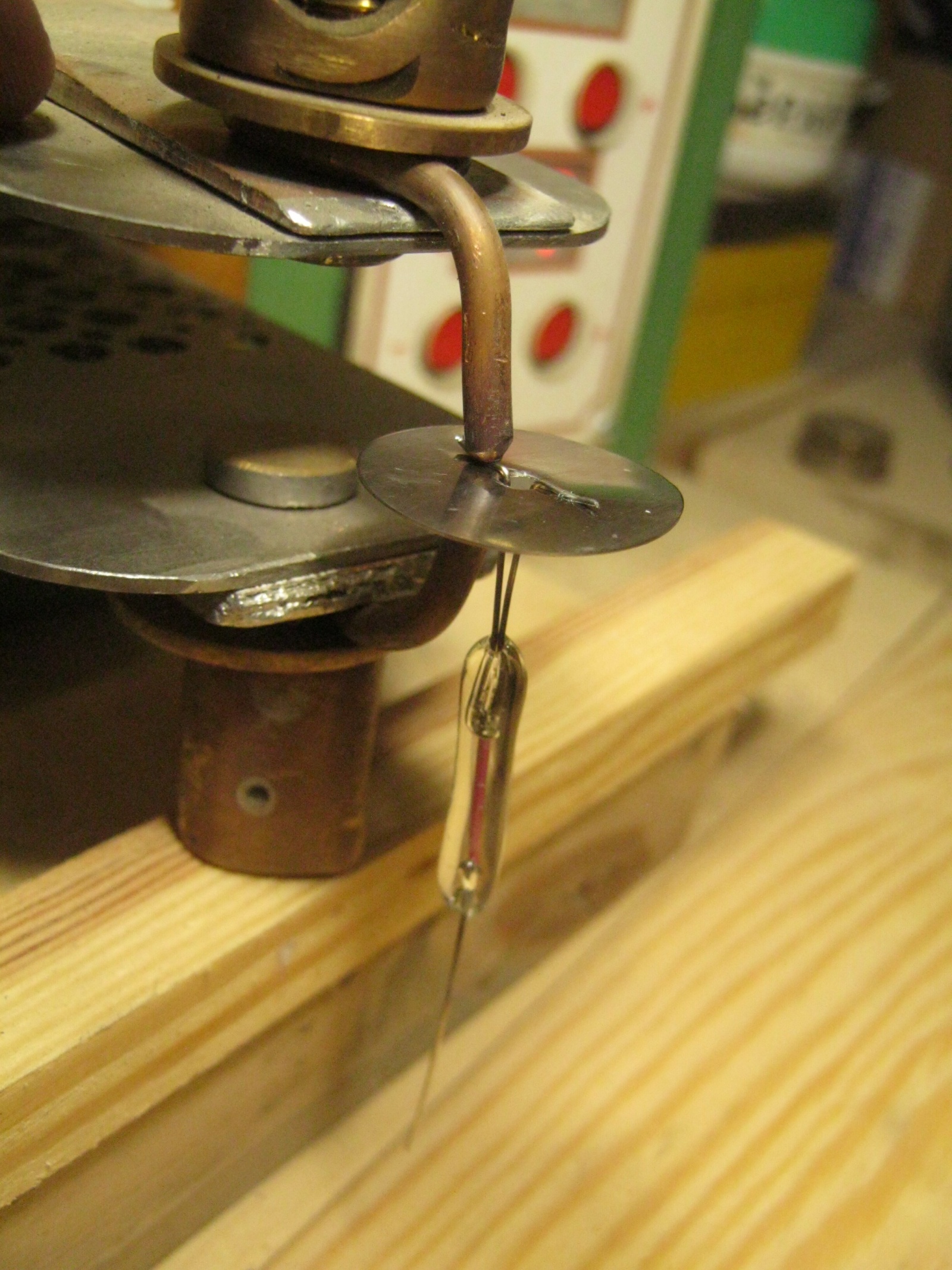 Простая трубка Гейслера своими руками - 15 Простая трубка Гейслера своими руками - 15