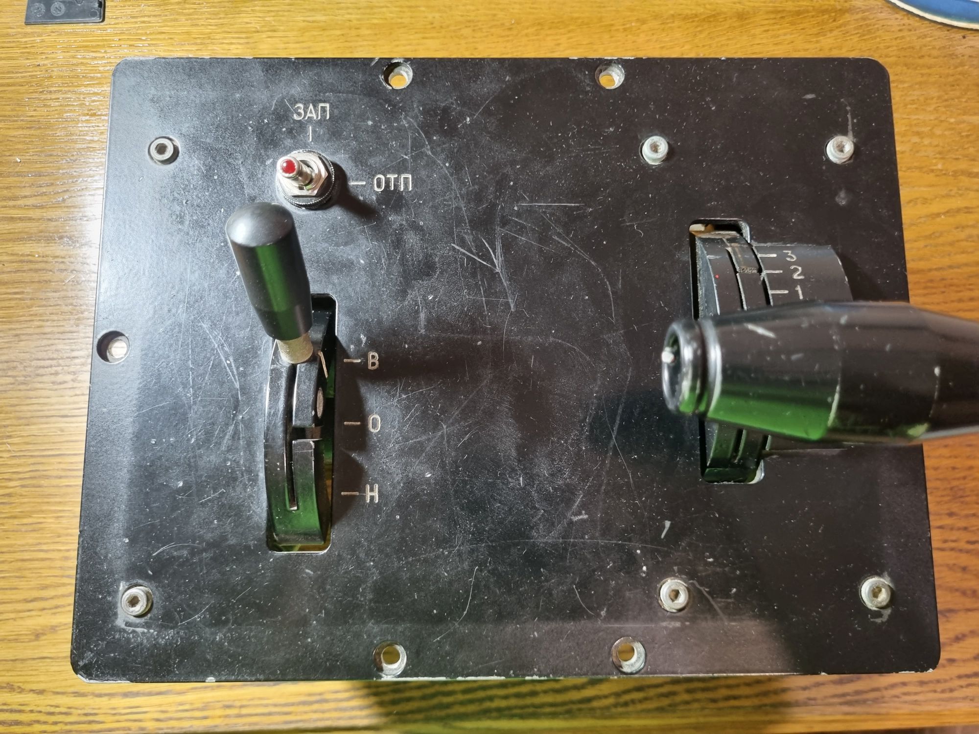 Оживляем контроллер машиниста от ушедшего в историю электропоезда - 8