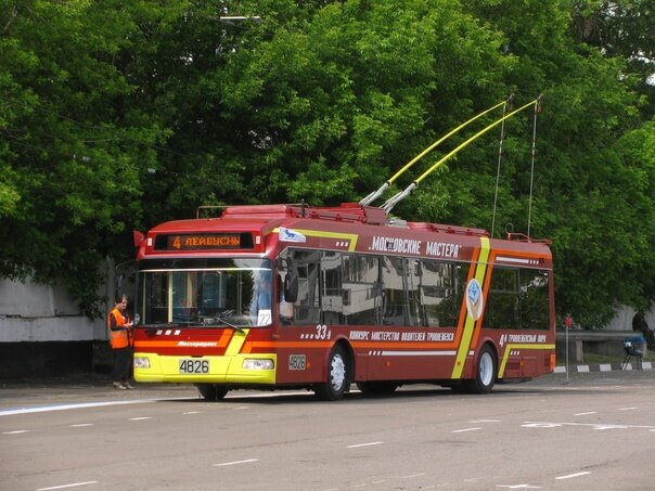 БКМ-321 в 00…10-х гг. стал классической моделью троллейбуса. В модифицированном виде выпускается он и сейчас