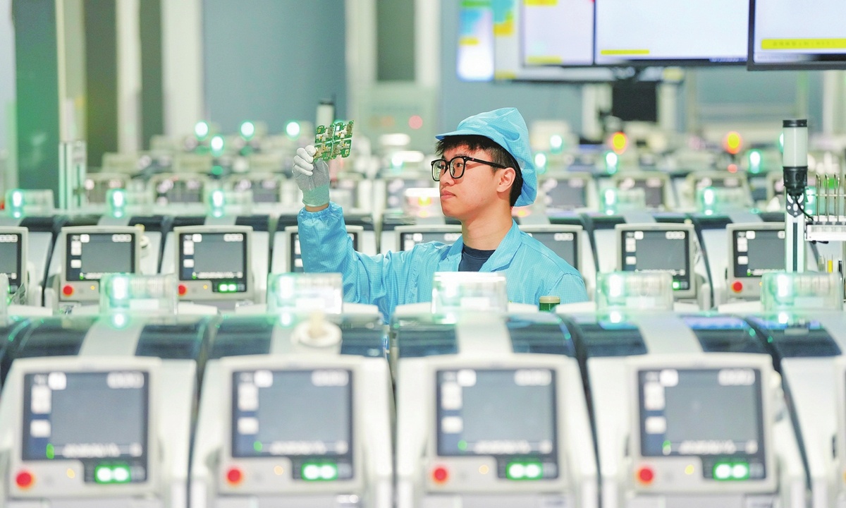 Импортозамещение по-китайски: Huawei разрабатывает инструменты для производства современных чипов - 2