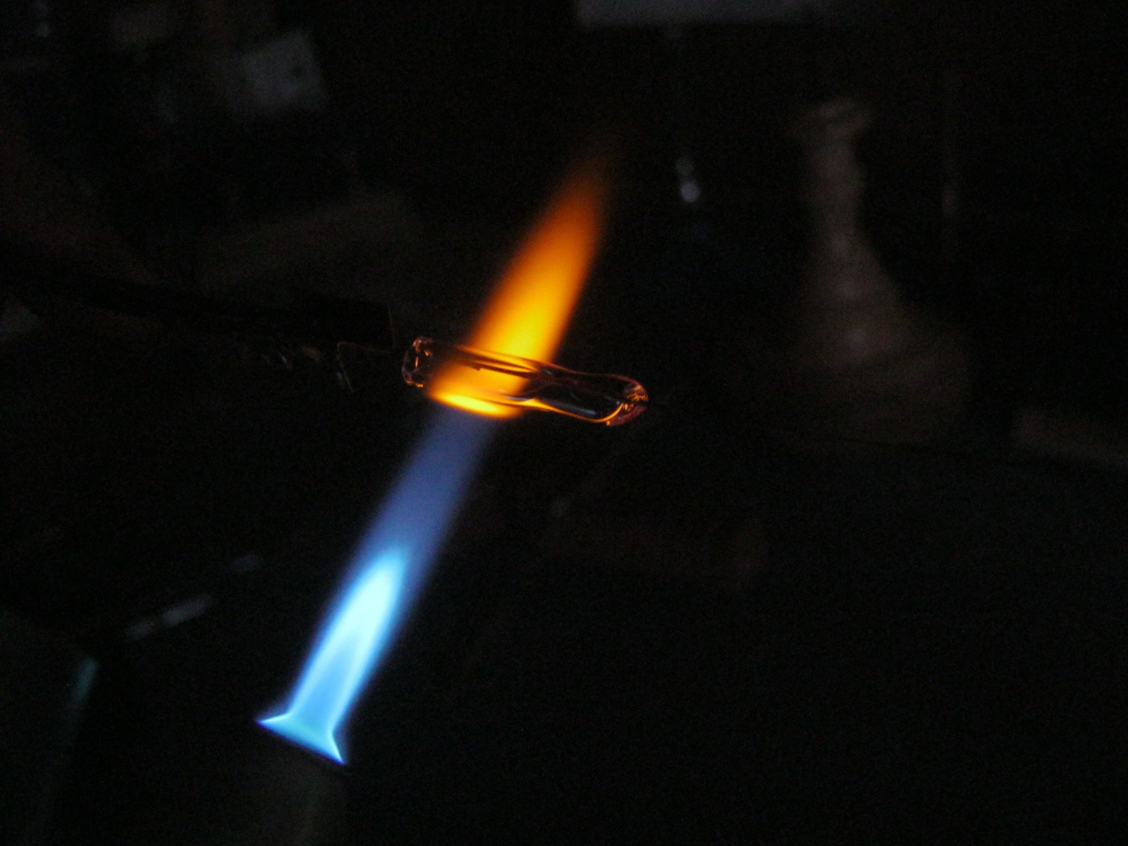 Трубка Гейслера — вакуумный насос. Распыление геттера разрядом - 12 Трубка Гейслера — вакуумный насос. Распыление геттера разрядом - 12