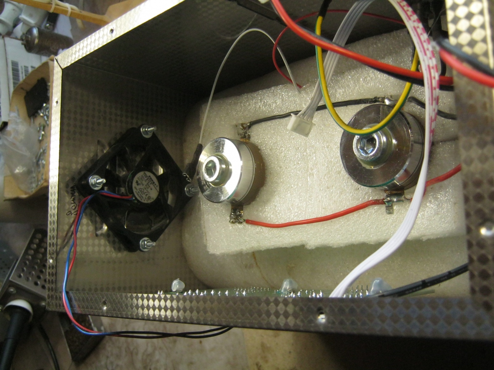 Оснащение домашней мастерской. Ввод в строй лабораторных электроприборов - 33 Оснащение домашней мастерской. Ввод в строй лабораторных электроприборов - 33